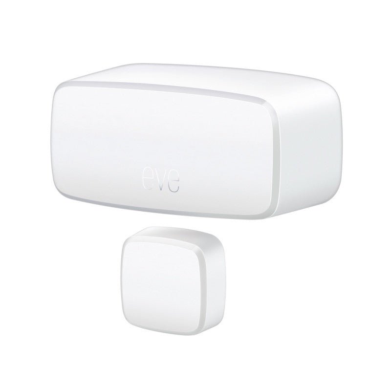 Ein weißer, rechteckiger Elgato Eve Door & Window, Smarter Kontaktsensor mit "eve" auf der Vorderseite ist neben einem kleineren passenden quadratischen Teil abgebildet. Beide haben abgerundete Kanten, minimalistischen Stil und sind HomeKit-fähig für Fenster und Tür Sensor verwenden.