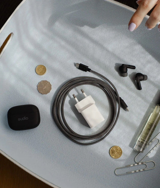 Sudio P1 USB-C Netzteil 25W für iPhone, iPad und Watch - weiß