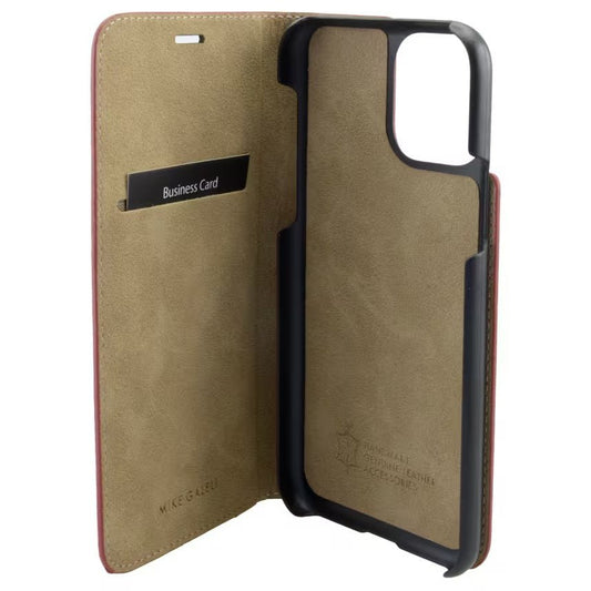 Das Mike Galeli Book Case MARC für iPhone 11 Pro Max in Rot verfügt über ein Flip-Cover mit einem inneren Visitenkartenfach und einem schwarzen Kunststoffrahmen, der Ihr Smartphone sicher hält.