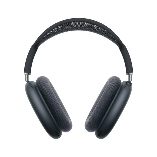 Ein Paar schwarze kabellose Apple Over-Ear-Kopfhörer mit Mesh-Ohrpolstern und einem flexiblen Mesh-Kopfbügel, dargestellt auf einem weißen Hintergrund.