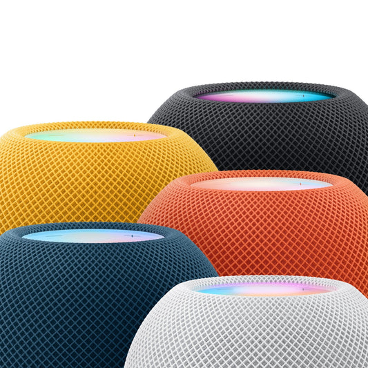 Sechs Apple HomePod mini Smart-Lautsprecher in Mitternacht sind zusammen angeordnet, jeder mit einem Mesh-Außenmaterial und leuchtendem Top-Licht, und bieten immersiven 360°-Audio für Ihr SmartHome.