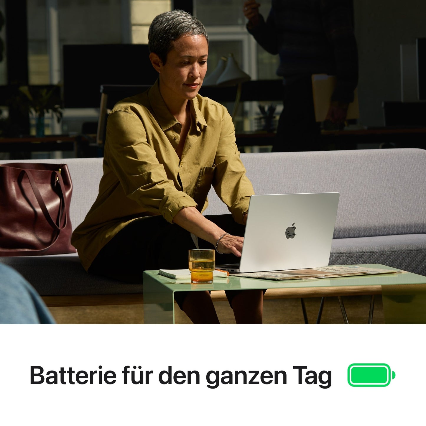 MacBook Pro 14 - SPS/M4 Max 16C CPU u. 40C GPU/64 GB/2 TB SSD/GER