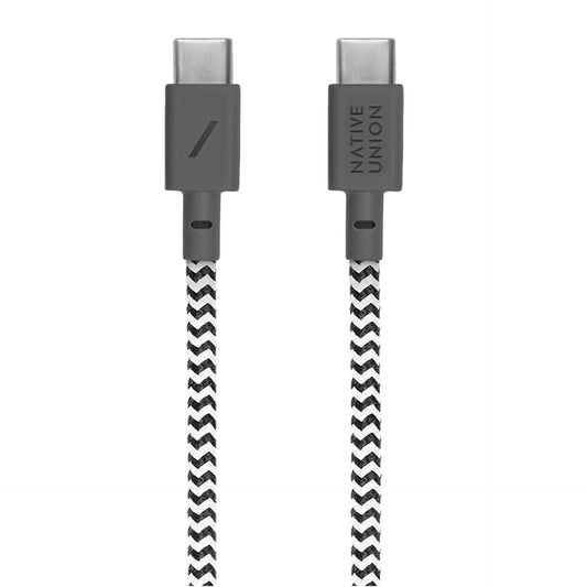 Native Union Belt-Cable USB-C - USB-C 1,2 m Zebra kablo seti (iki adet), siyah ve beyaz zikzak örgülü kablolara sahip olup, konektörlerden birinde Native Union markası bulunmaktadır.