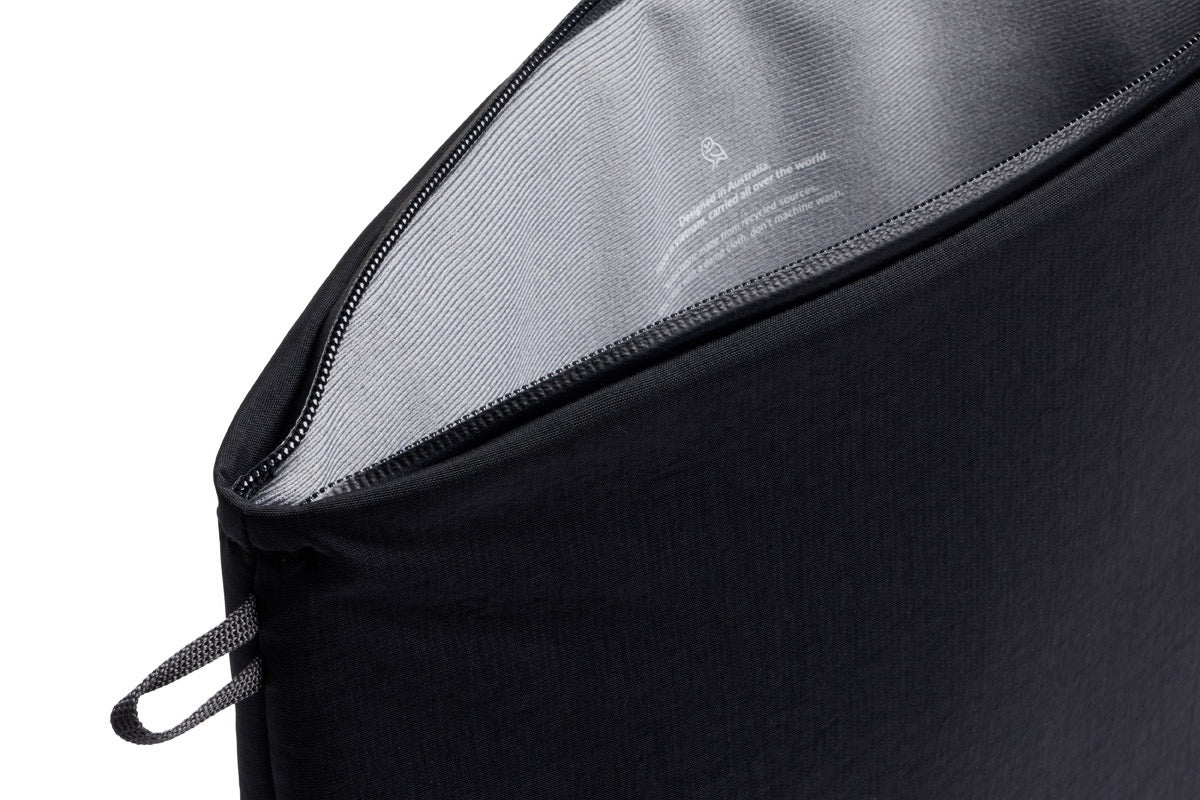 Bellroy Lite Laptop Sleeve 13“ und 14 Zoll - Black