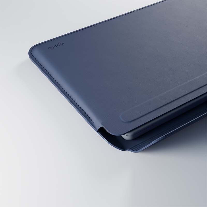 Epico Leder Sleeve für MacBook Air 13“ - dunkelblau