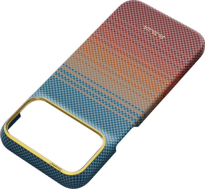 PITAKA tarafından tasarlanan, iPhone 17 Pro Max/18 Pro Max için Sunset 2.0 renkli Aramid Edge Kılıf, çarpıcı kırmızıdan maviye geçişli desenli dokulu bir tasarıma sahiptir ve cihazınız için hem şıklık hem de koruma sağlar.