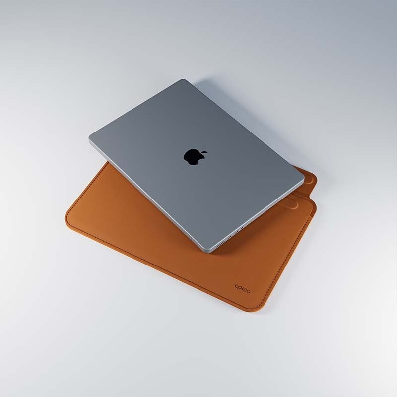 Epico Leder Sleeve für MacBook Air 13“ - braun