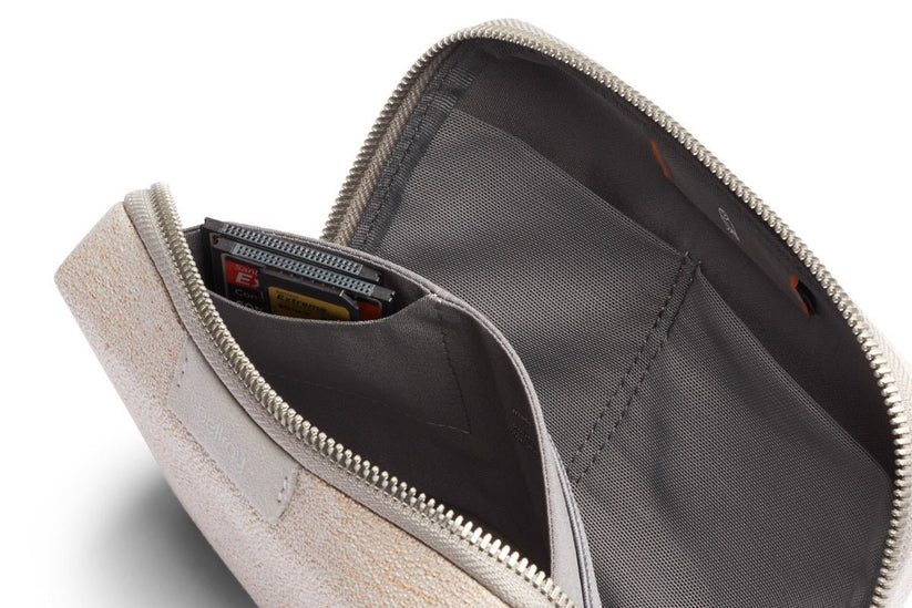 Bellroy Tech Kit Compact - Saltbush