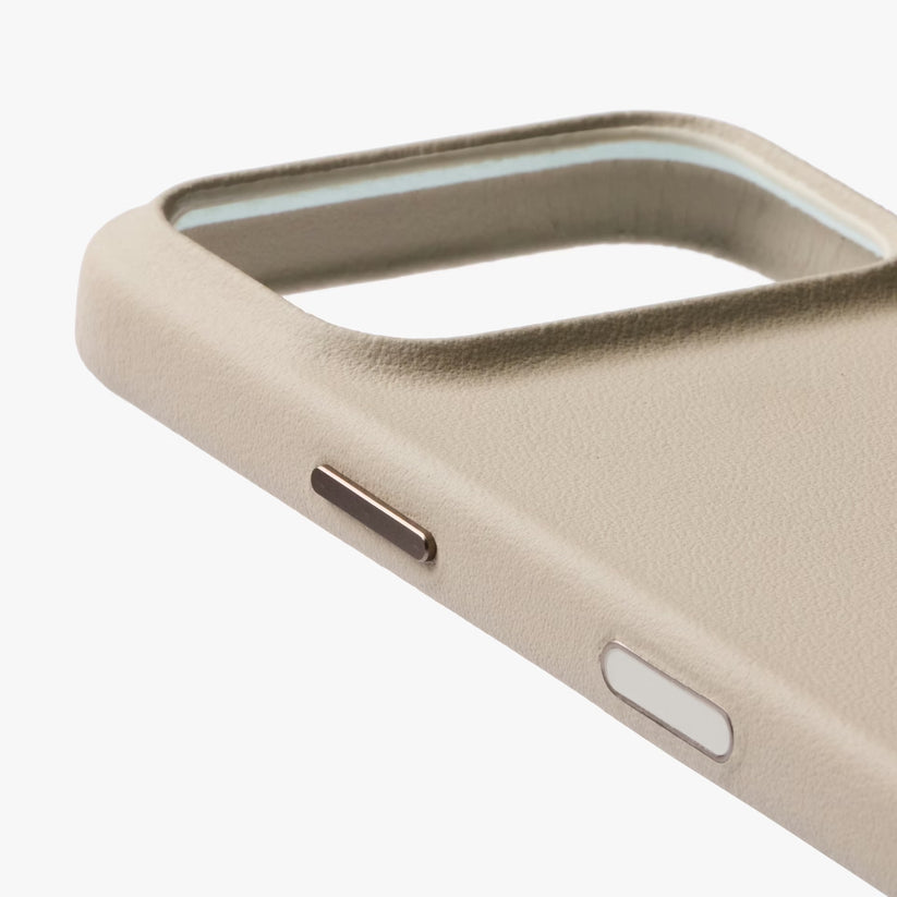Bellroy Full Wrap Phone Case iPhone 17 Pro Max - Tahini