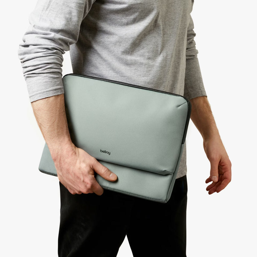 Bellroy Laptop Caddy 13“ und 14 Zoll - Eucalyptus