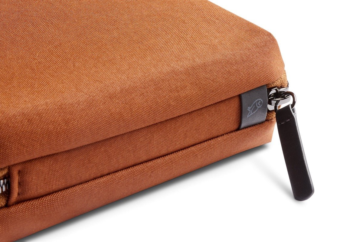 Bellroy Tech Kit Compact - Bronze