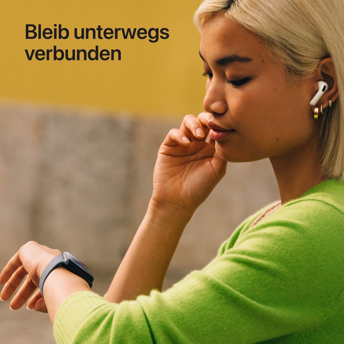Apple Watch SE 3 GPS 40mm Mitternacht Aluminium Case mit Mitternacht Sportarmband - S/M