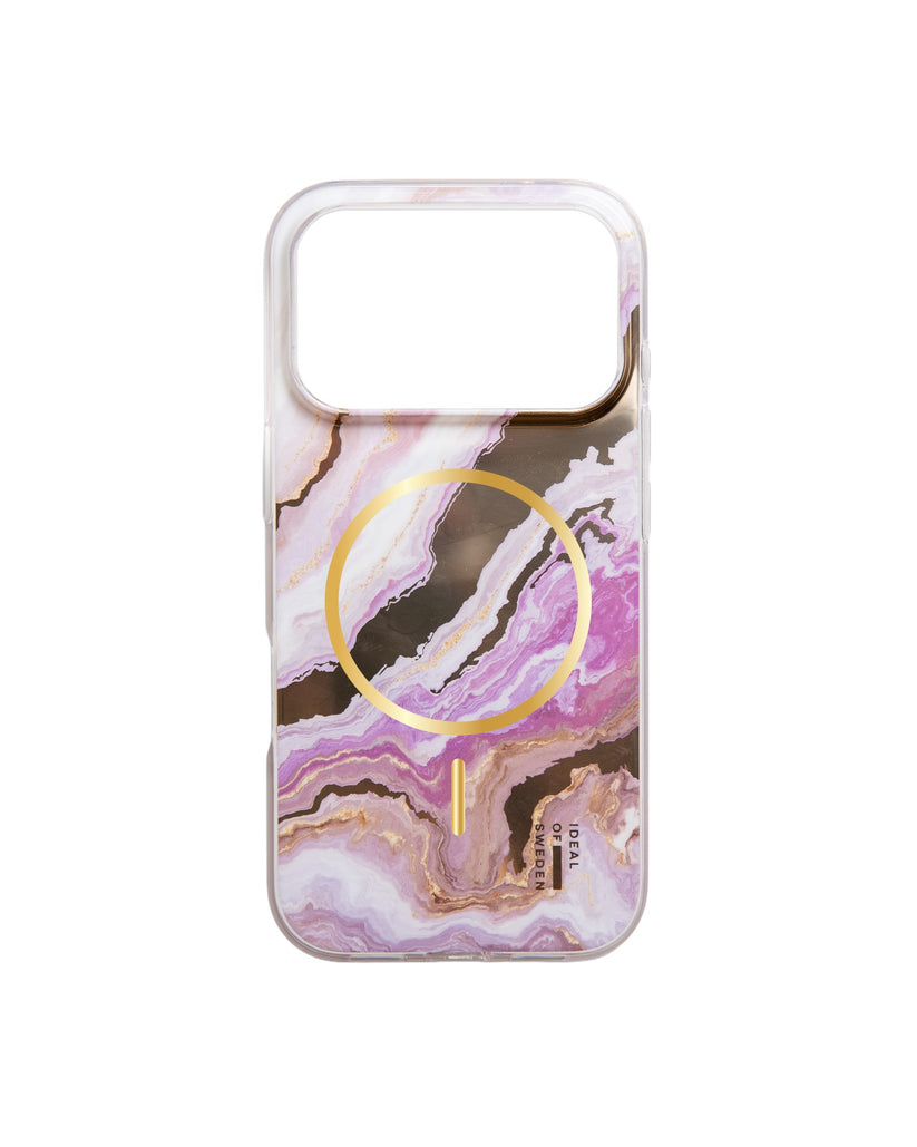 Die „Ideal of Sweden“-Hülle mit MagSafe für das iPhone 17 Pro/18 Pro – „Agate Halo“ besticht durch ein marmoriertes Muster in Lila, Rosa und Weiß, das durch ein goldenes Kreis- und Liniendesign in der Mitte akzentuiert wird. Diese Handyhülle von Ideal of Sweden verbindet skandinavisches Design mit stilvollen Details für einen modernen Look und ist dank MagSafe-Kompatibilität nahtlos aufladbar.