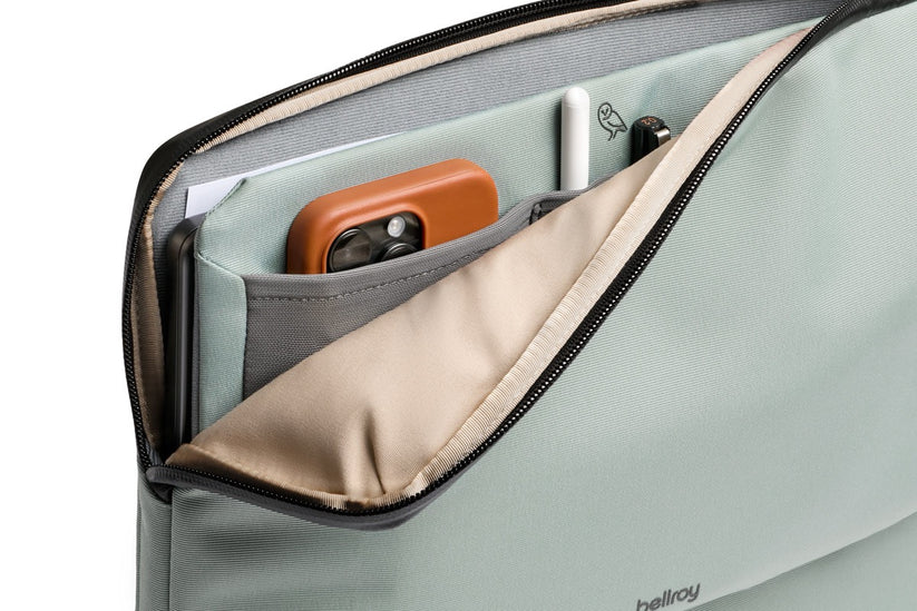 Bellroy Laptop Caddy 15“ und 16 Zoll - Eucalyptus