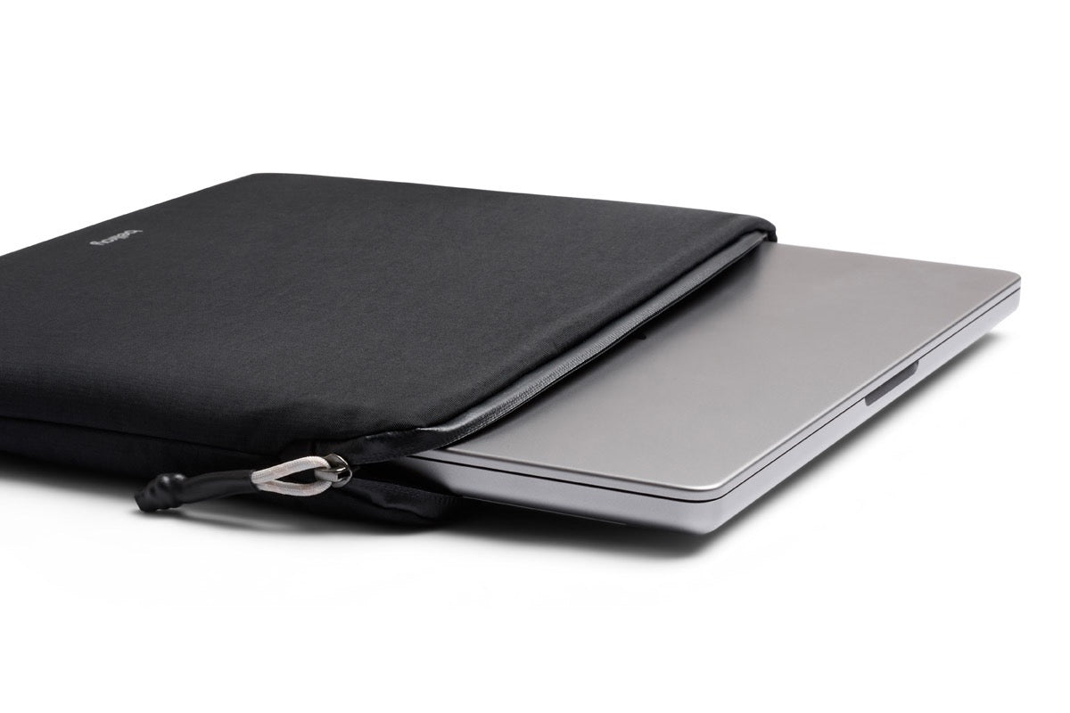 Bellroy Lite Laptop Sleeve 15“ und 16 Zoll - Black