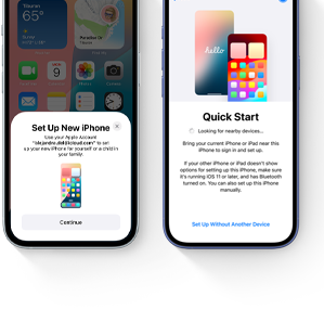 Ein neues iPhone wird neben einem älteren iPhone eingerichtet, wobei das Feature Schnellstart durch eine Datenübertragung leitet