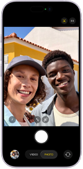 iPhone 17, Vorderansicht, Feature Automatische Ausrichtung für Fotos