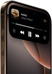 Ein Song wird auf einem iPhone 16 Pro in Titan Wüstensand abgespielt